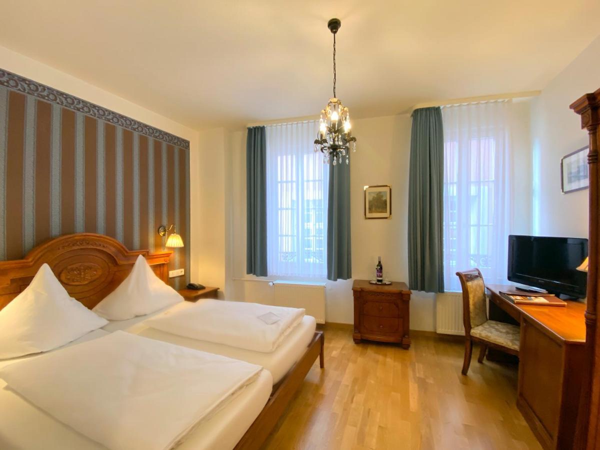 Hotel Rathausgloeckel Baden-Baden Ngoại thất bức ảnh