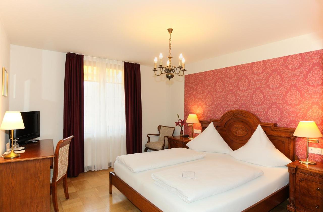 Hotel Rathausgloeckel Baden-Baden Ngoại thất bức ảnh