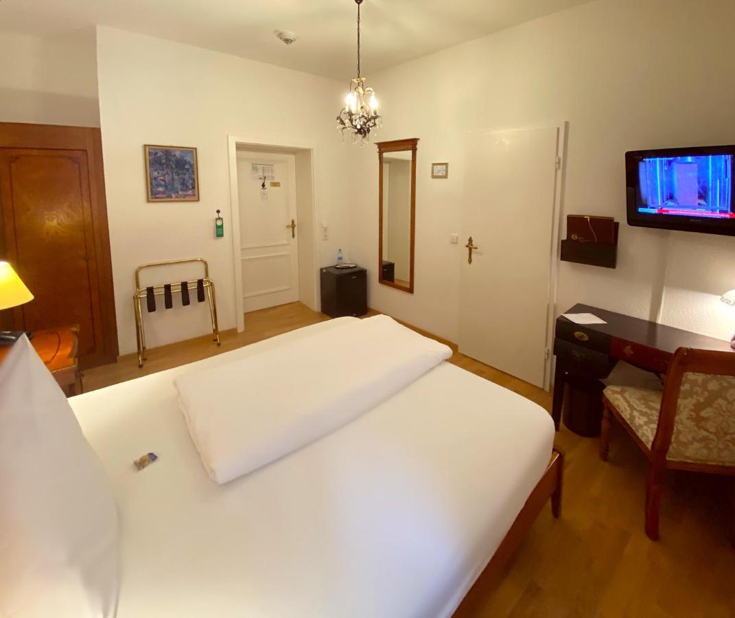 Hotel Rathausgloeckel Baden-Baden Ngoại thất bức ảnh
