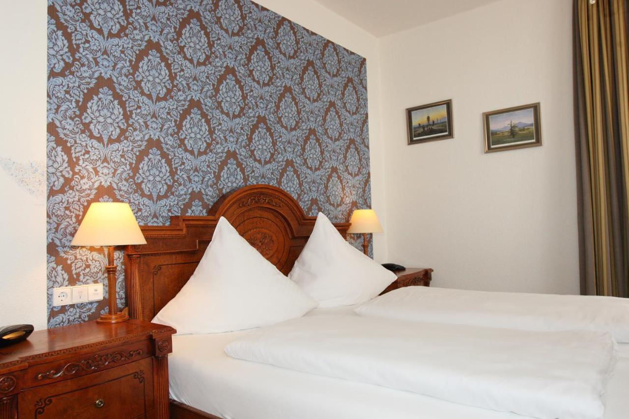 Hotel Rathausgloeckel Baden-Baden Ngoại thất bức ảnh
