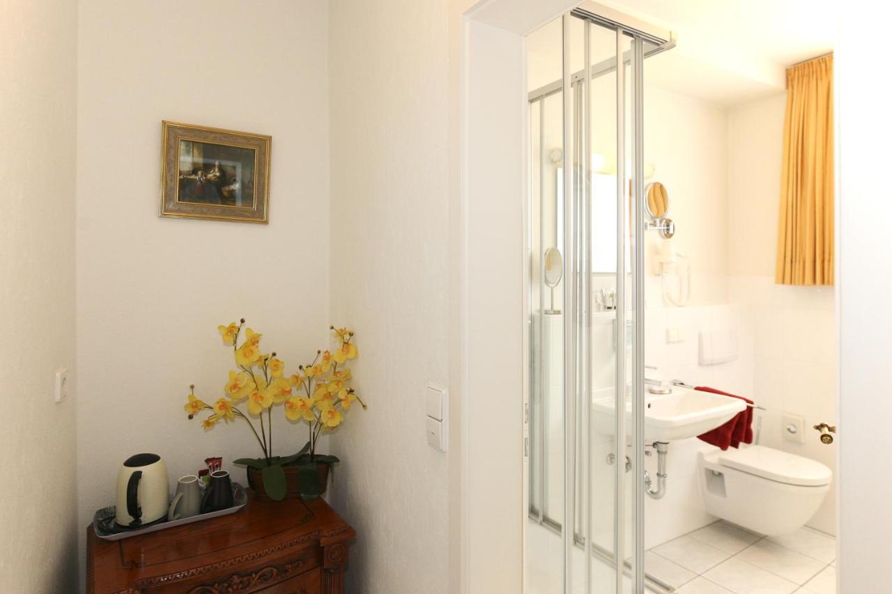 Hotel Rathausgloeckel Baden-Baden Ngoại thất bức ảnh